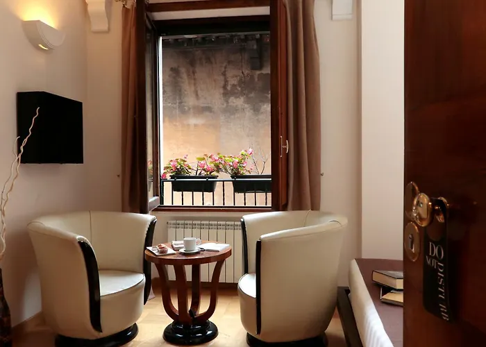 Guest house Delle Arti 4*